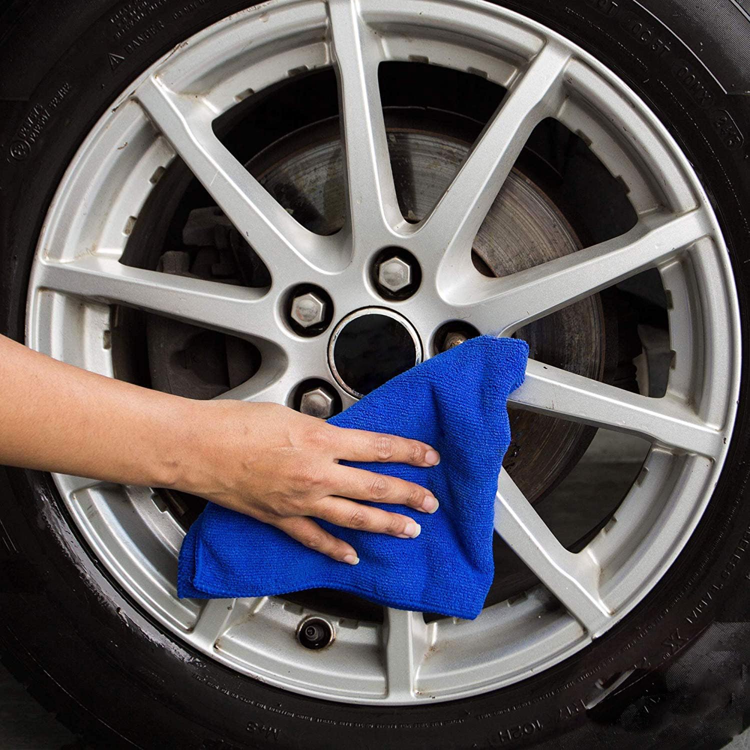 LAZI | Super soft and absorbent cleaning cloth on livebetterindia.com
